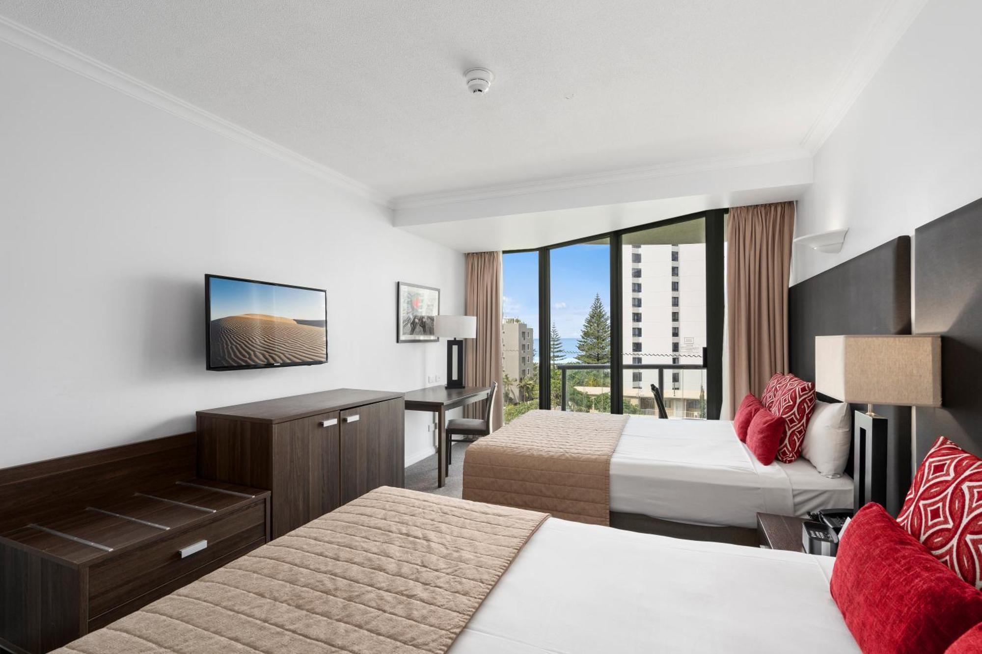 Legends Apartments - Qstay Gold Coast Bagian luar foto
