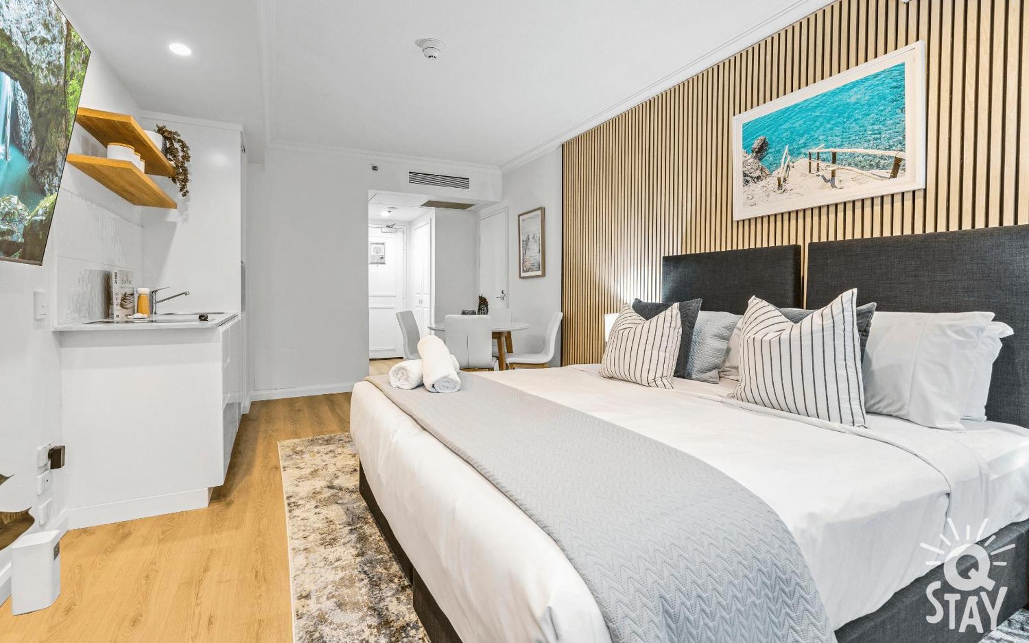 Legends Apartments - Qstay Gold Coast Bagian luar foto